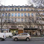 Beautiful Minimalist 1Bd Apartment Near Montmartre